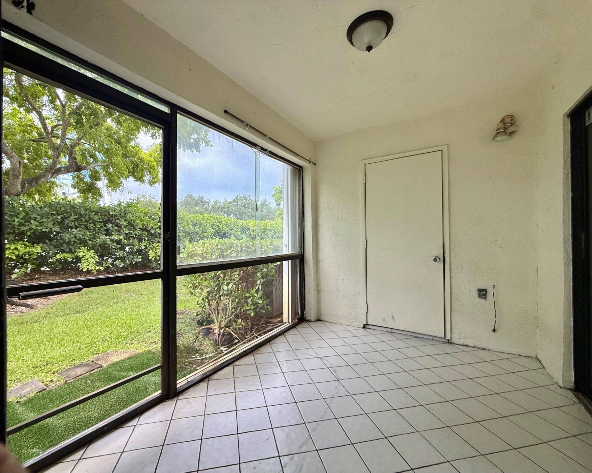 9633 Riverside Drive, Unit E2, Coral Springs, FL 33071 Photo