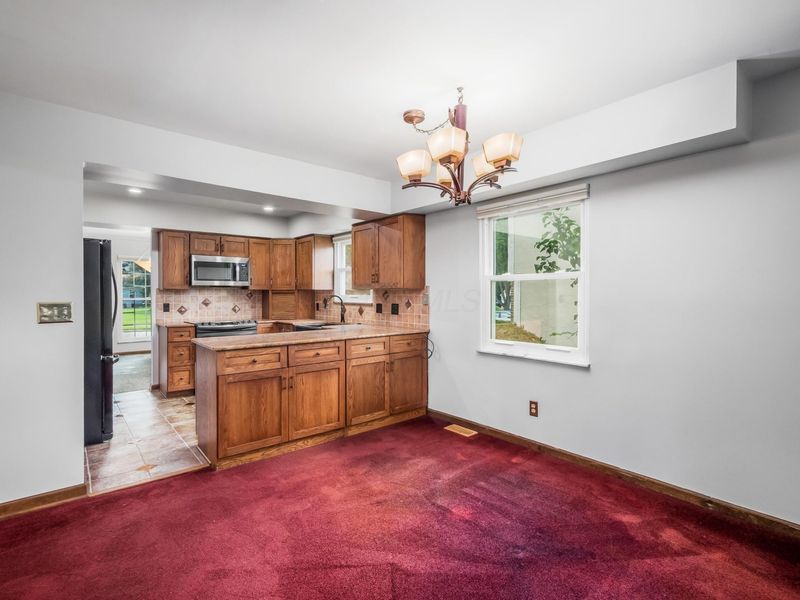 1285 Worthington Heights Boulevard, Columbus, OH 43235 Photo 14