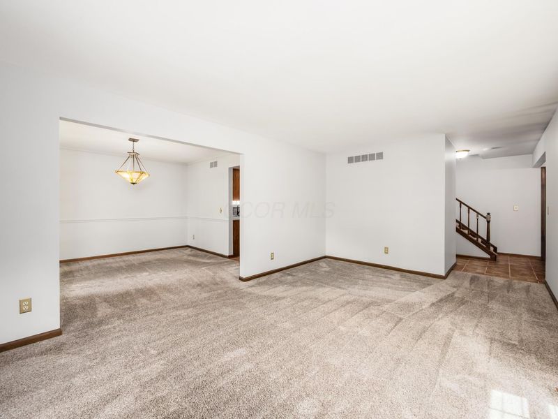 1285 Worthington Heights Boulevard, Columbus, OH 43235 Photo 20