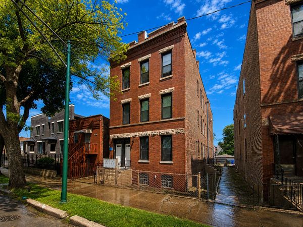 3363 S Racine Avenue , Unit 3F, Chicago, IL 60608
