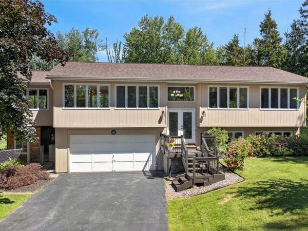 359 Hillside Circle, Macedon, NY 14502
