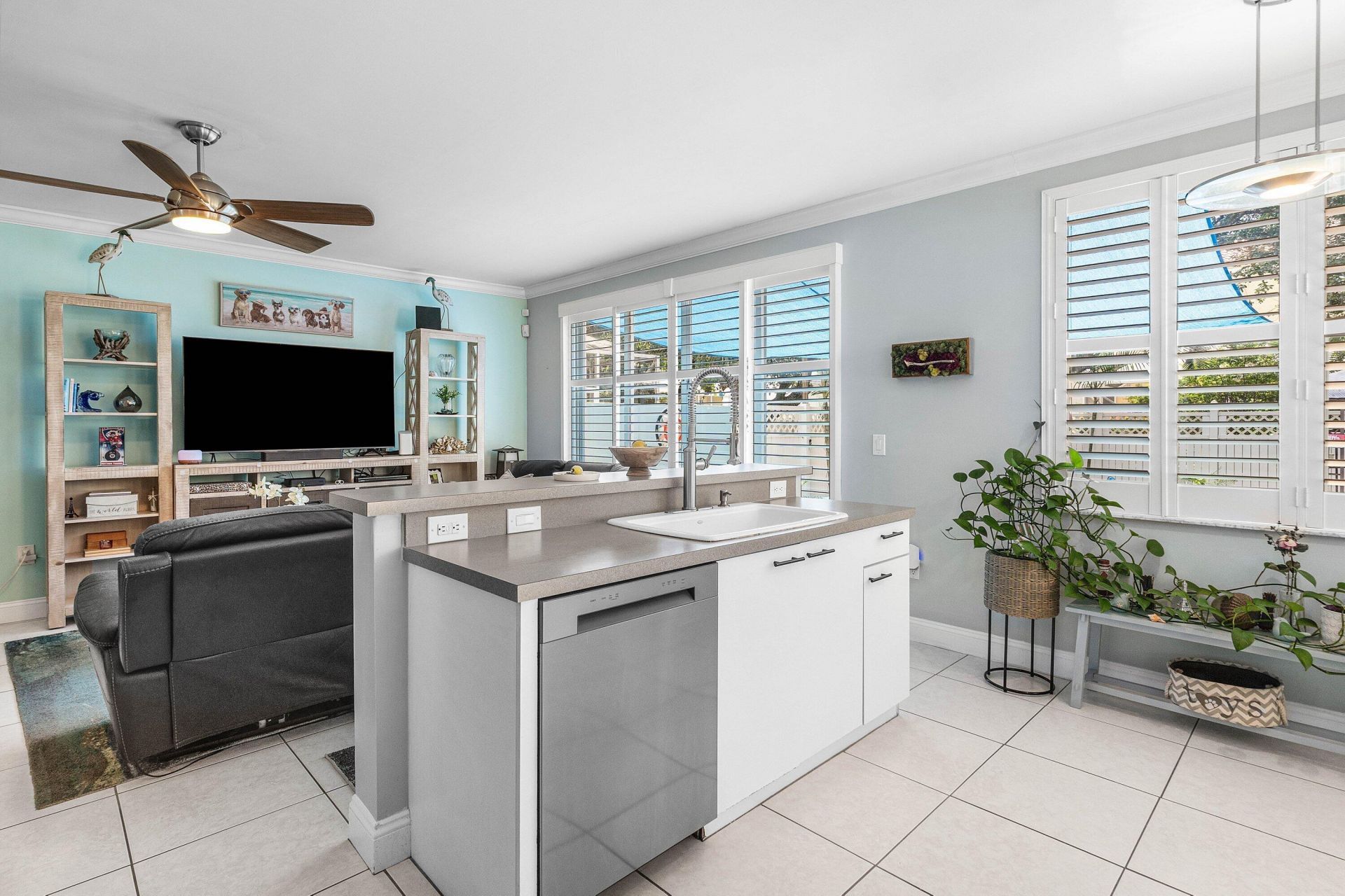 7819 Oak Grove Circle, Lake Worth, FL 33467 Photo