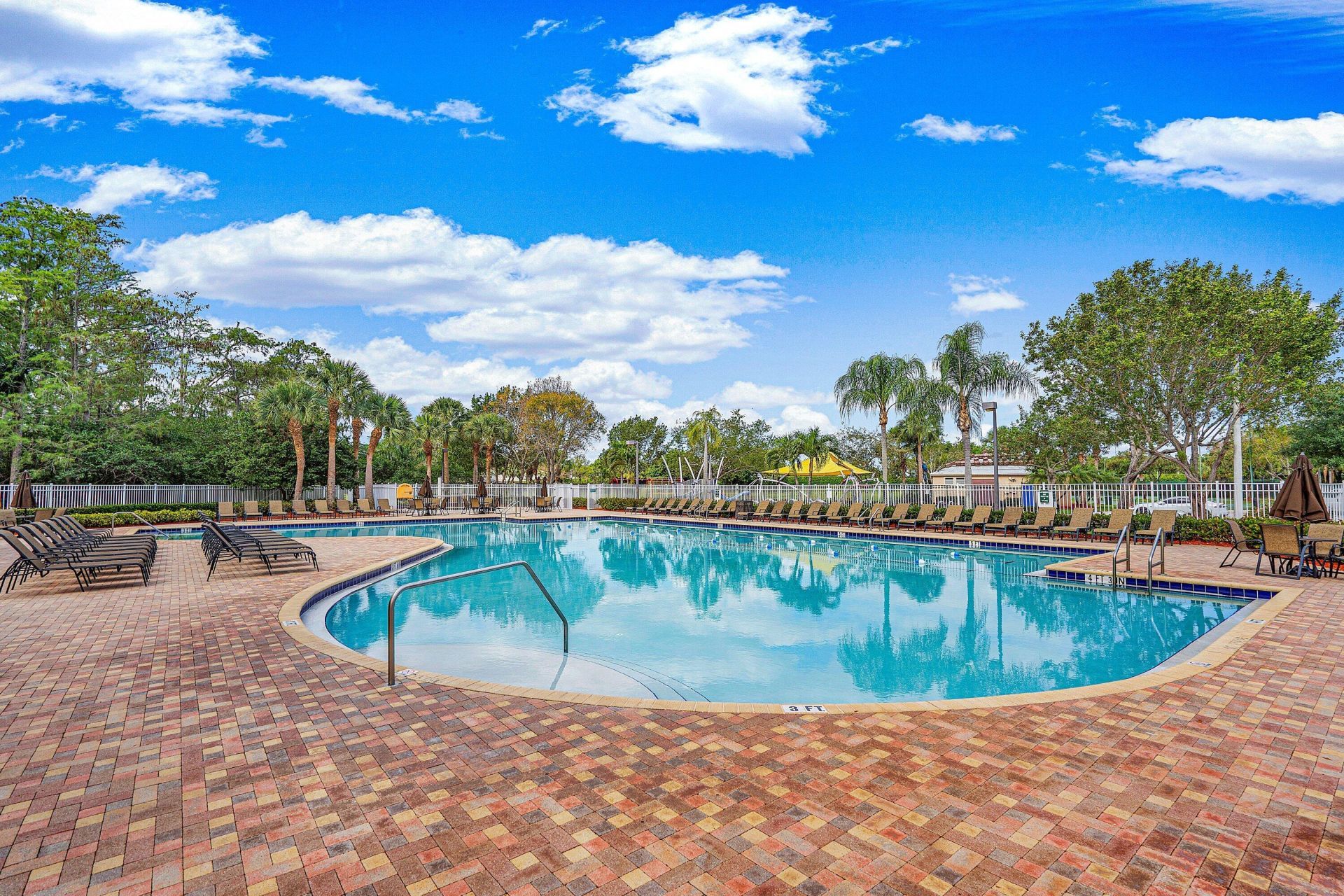 7819 Oak Grove Circle, Lake Worth, FL 33467 Photo