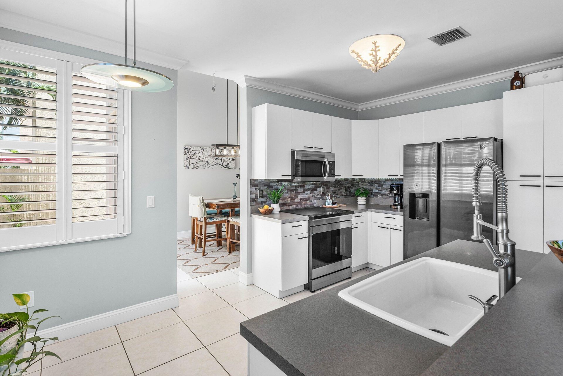 7819 Oak Grove Circle, Lake Worth, FL 33467 Photo