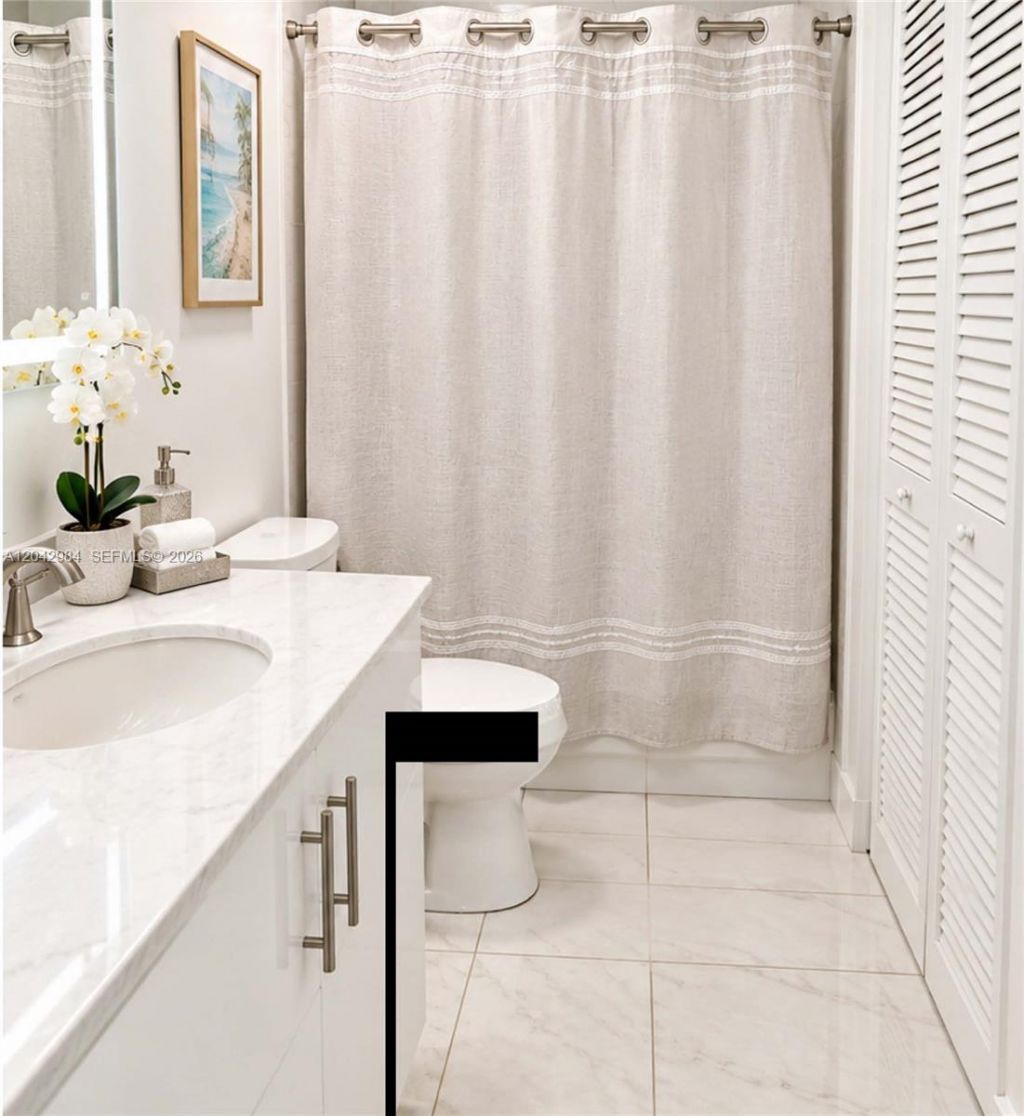 725 NE 22nd St, Unit 14E, Miami, FL 33137 Photo