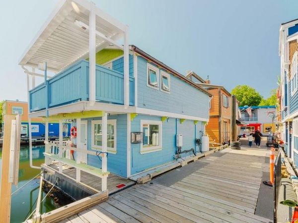 1 Dallas Rd , Unit #C2, Victoria, BC V8V 0B2
