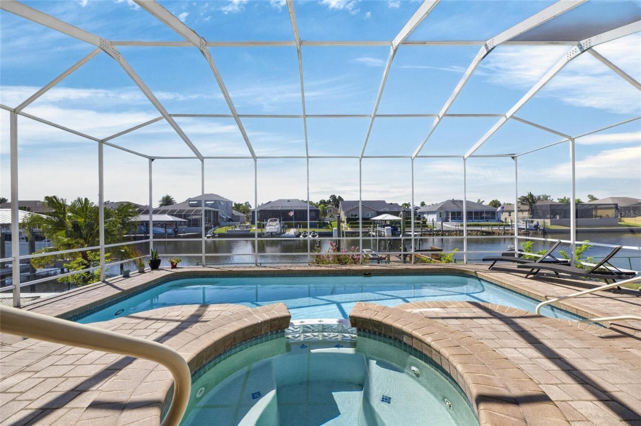830 Golf Island Drive, Apollo Beach, FL 33572 Photo