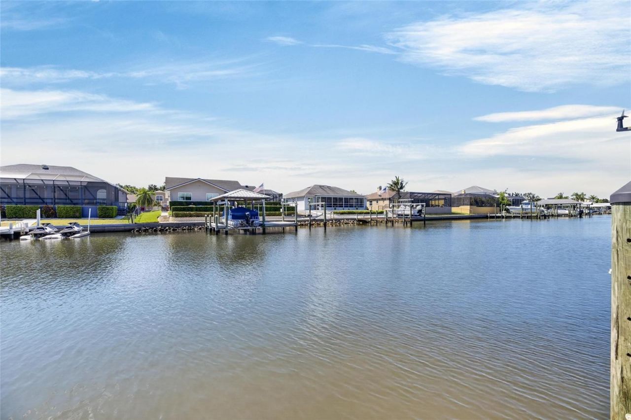 830 Golf Island Drive, Apollo Beach, FL 33572 Photo
