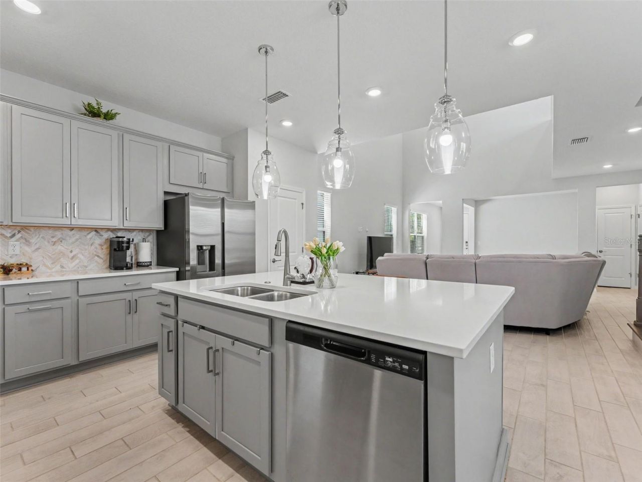 13631 Rangeland Boulevard, Odessa, FL 33556 Photo