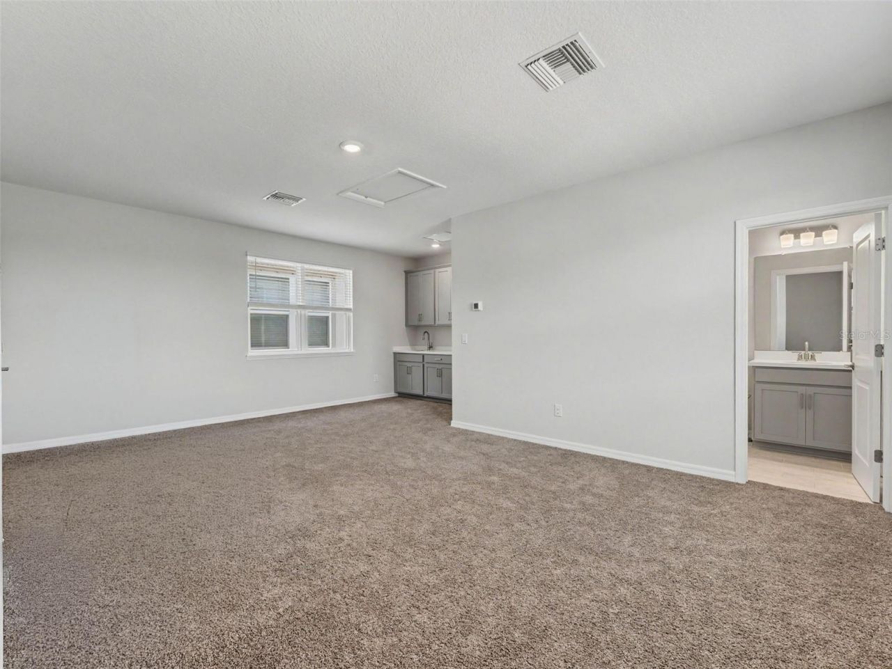 13631 Rangeland Boulevard, Odessa, FL 33556 Photo