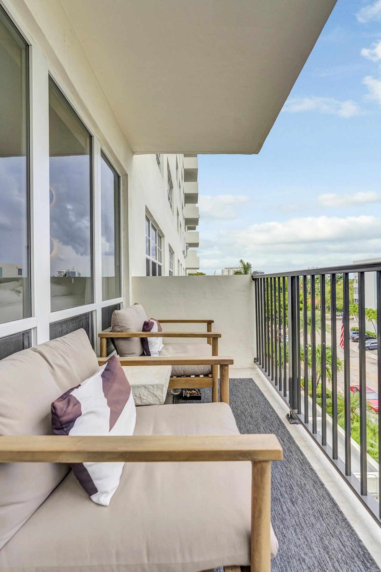 340 Sunset Drive, Unit 505, Fort Lauderdale, FL 33301 Photo