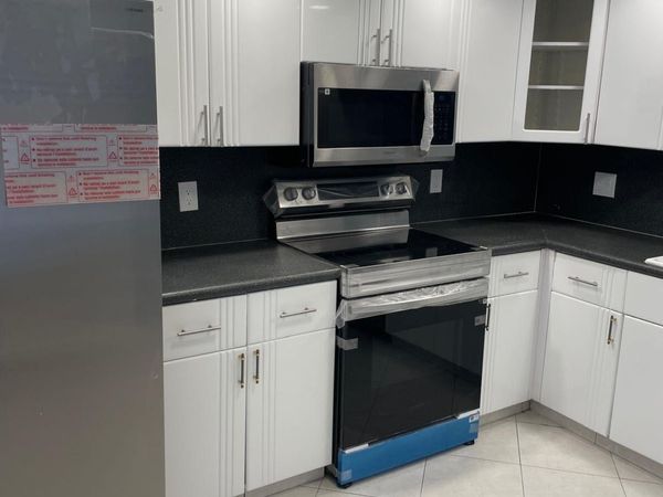 3301 Aruba Way, Unit K2, Coconut Creek, FL 33066