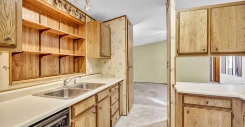 1330 Clifford Drive, Reno, NV 89506 Photo