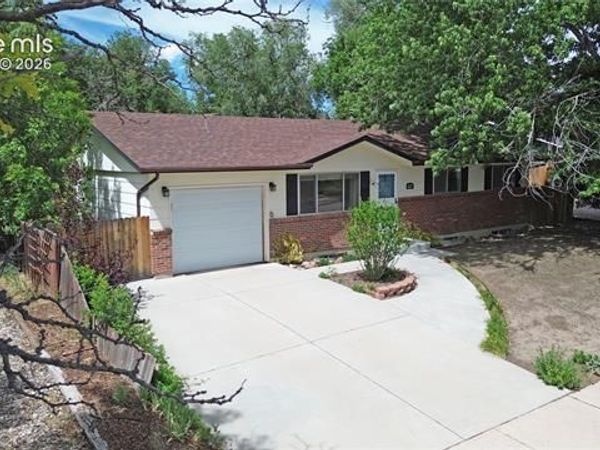 1227 Osgood Road, Colorado Springs, CO 80915