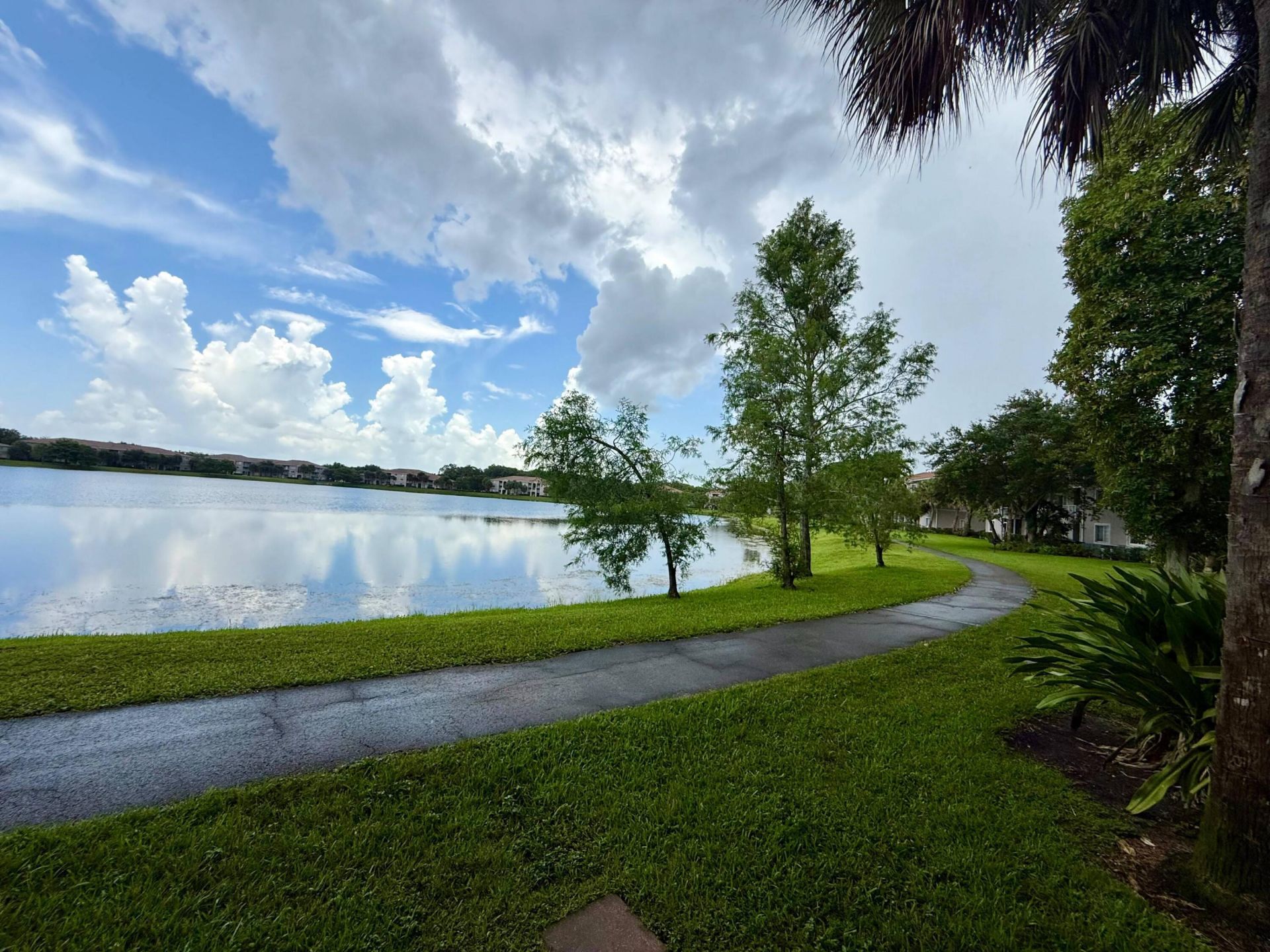 5065 Wiles Road, Unit 105, Coconut Creek, FL 33073 Photo