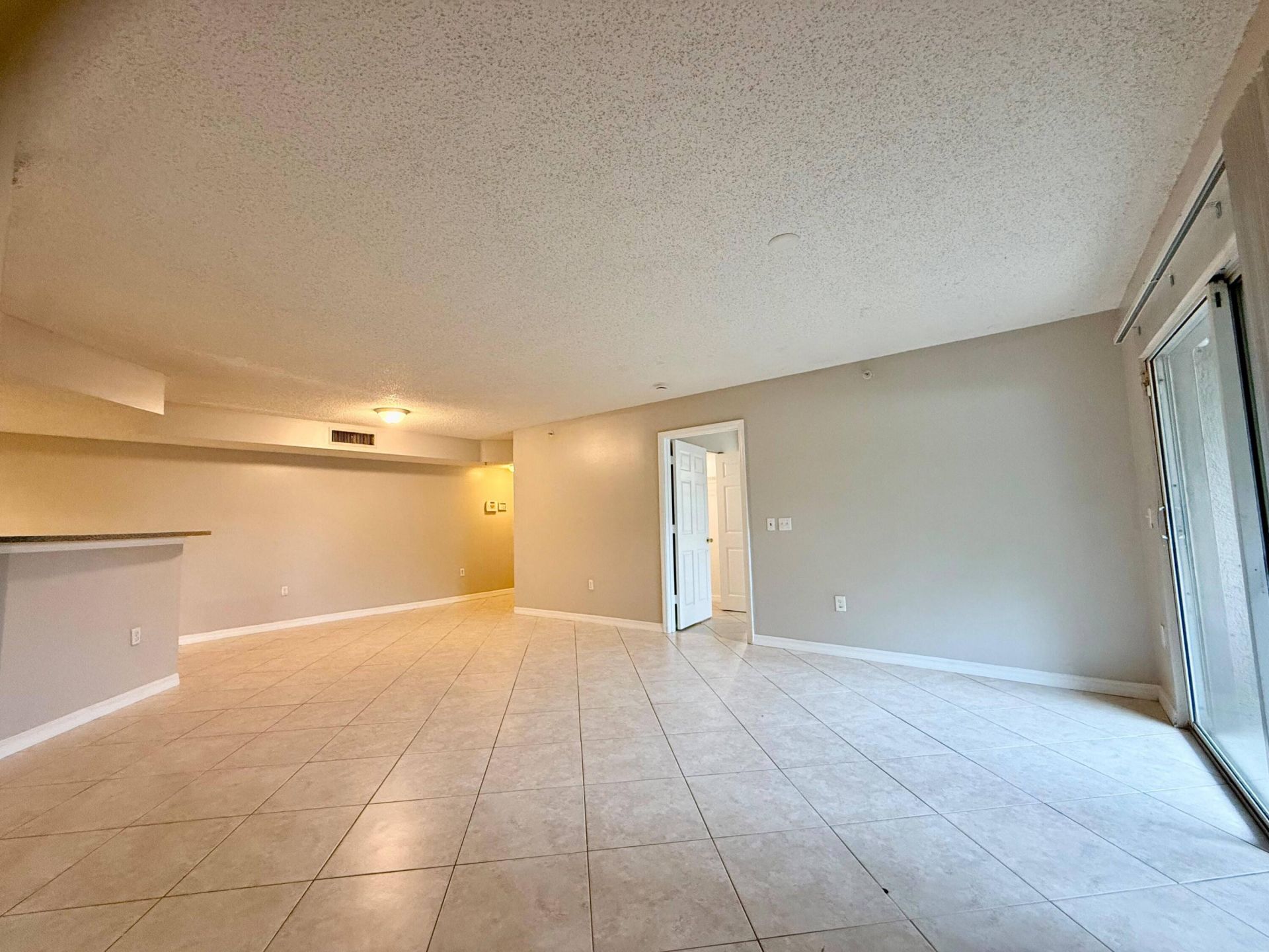 5065 Wiles Road, Unit 105, Coconut Creek, FL 33073 Photo