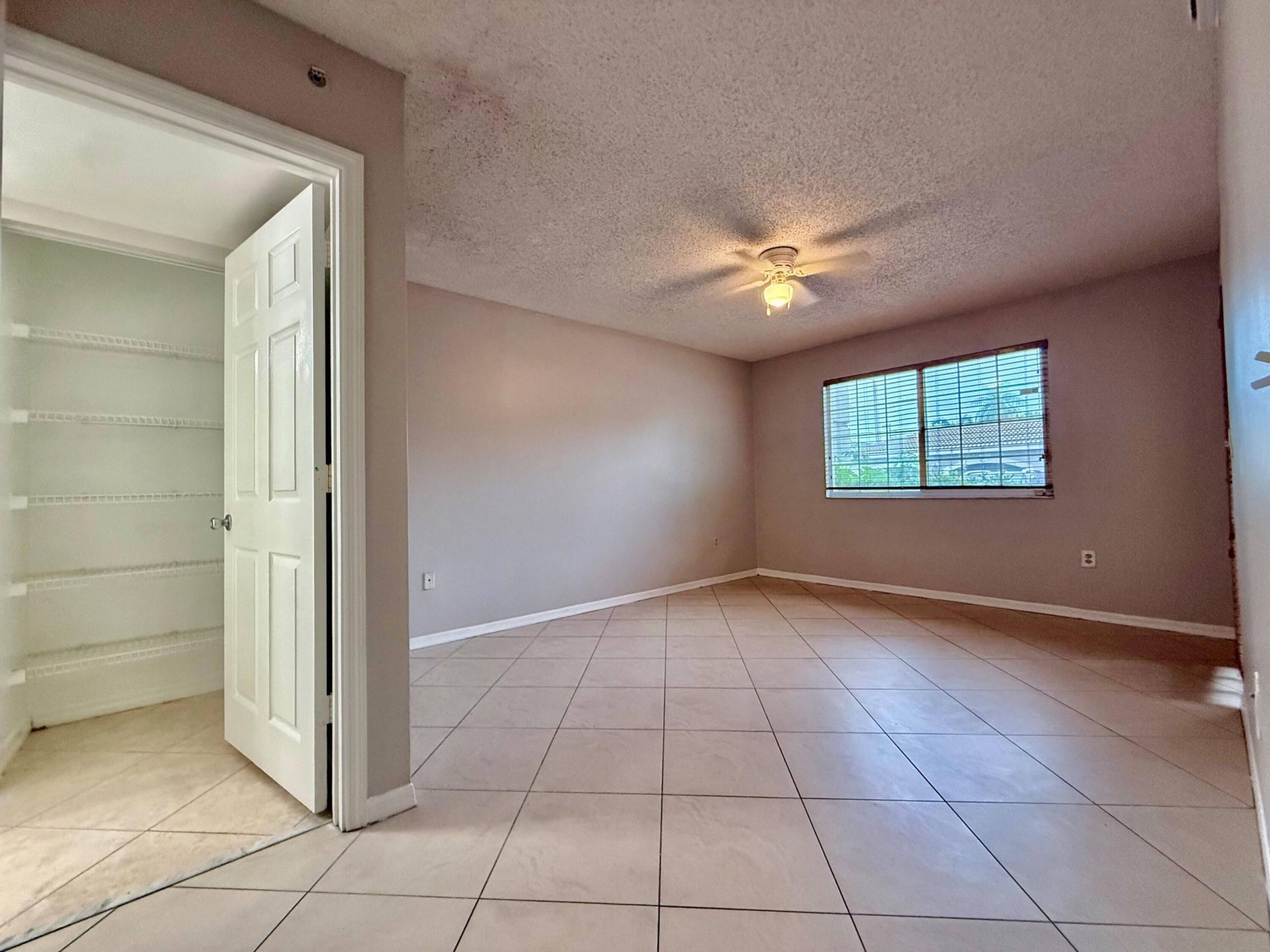 5065 Wiles Road, Unit 105, Coconut Creek, FL 33073 Photo