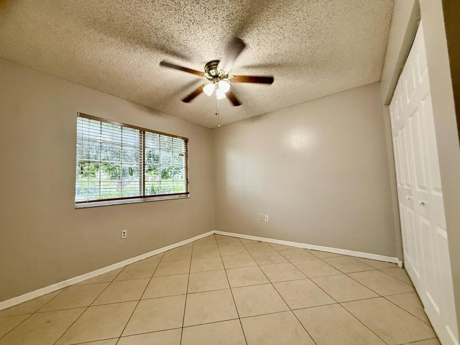 5065 Wiles Road, Unit 105, Coconut Creek, FL 33073 Photo