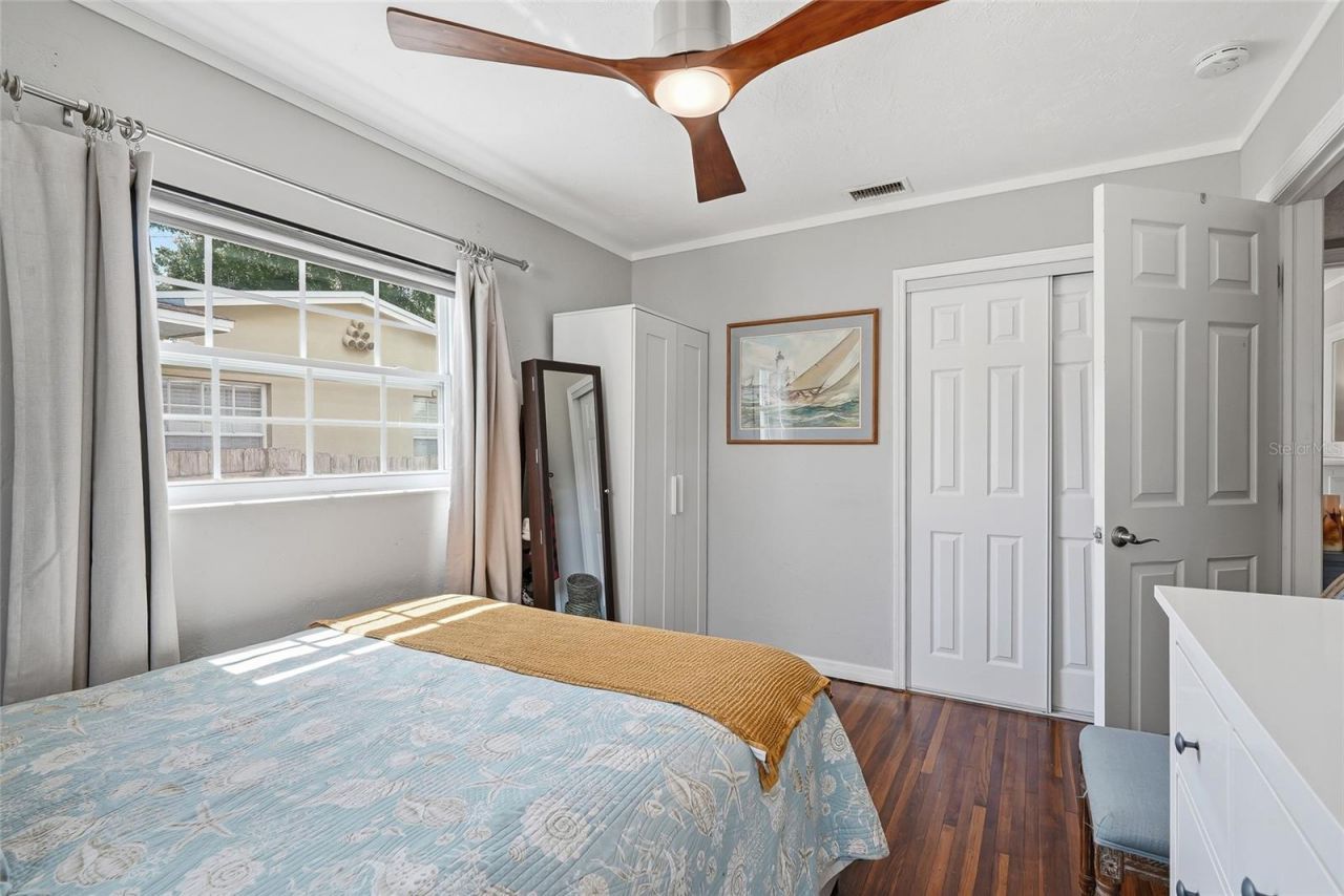 3801 Locust Street Ne, Saint Petersburg, FL 33703 Photo