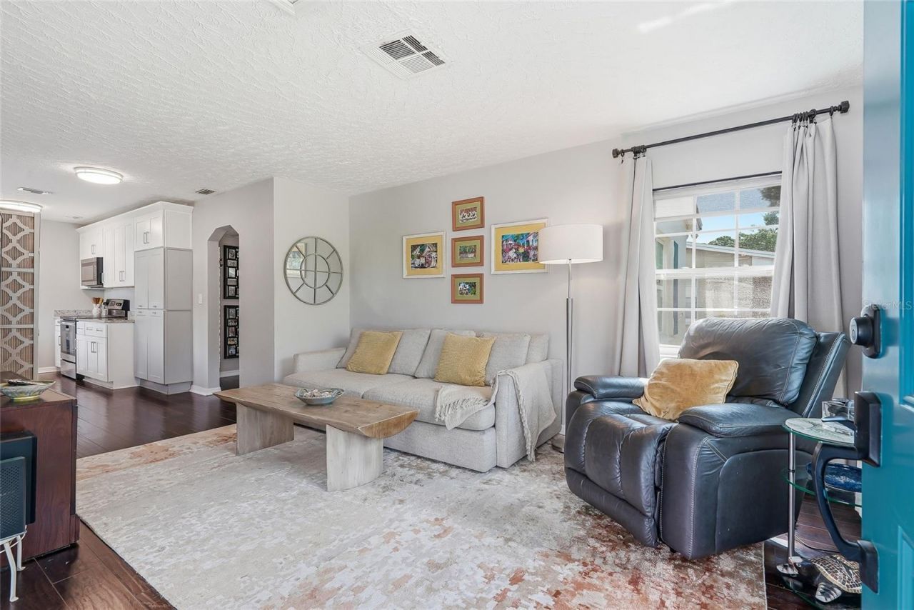 3801 Locust Street Ne, Saint Petersburg, FL 33703 Photo