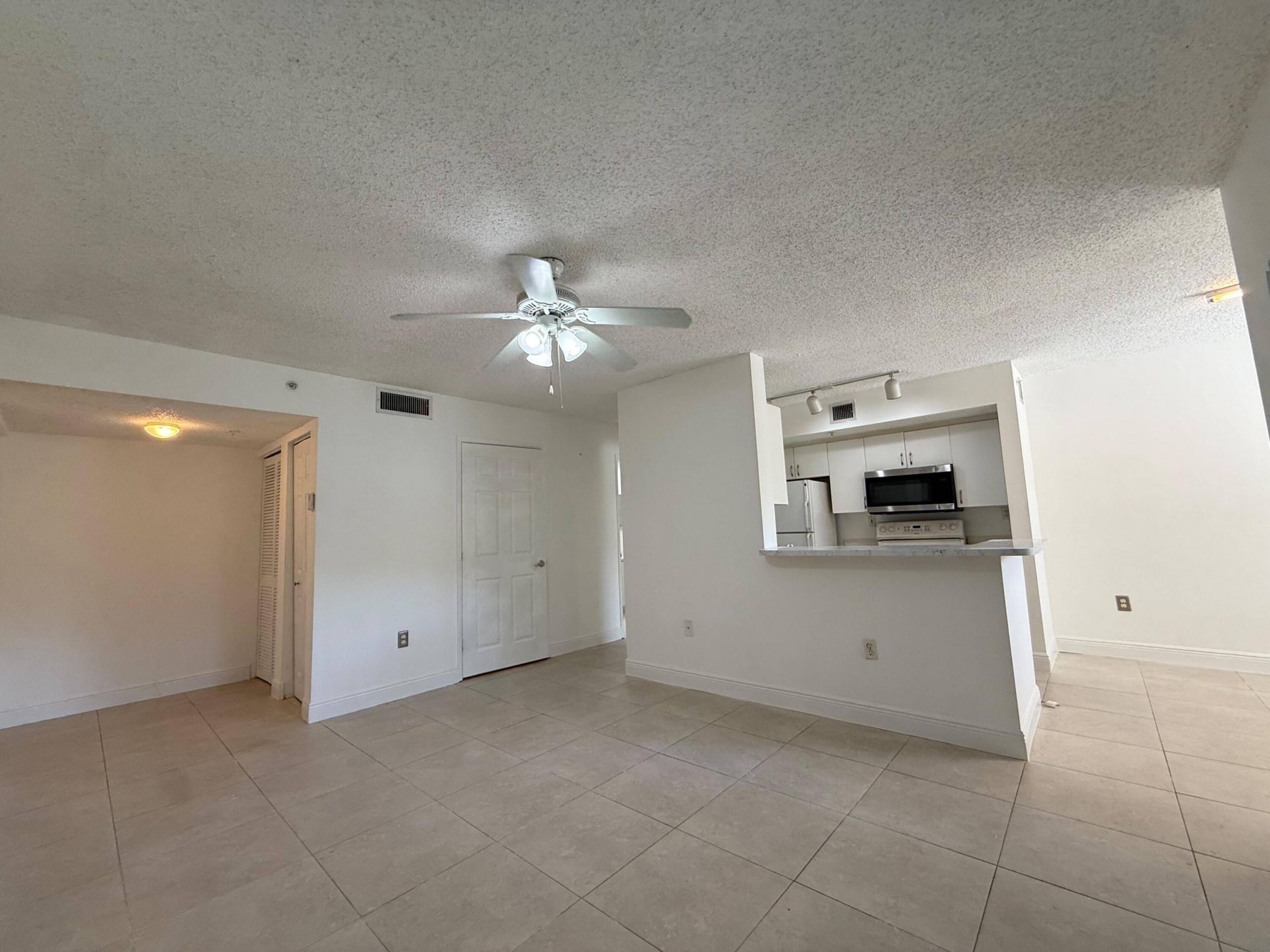 3874 Lyons Road, Unit 110-6, Coconut Creek, FL 33073 Photo