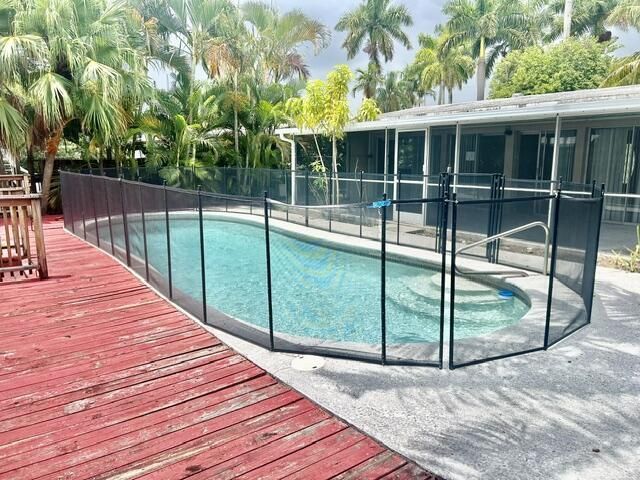 2548 Gulfstream Lane, Fort Lauderdale, FL 33312 Photo