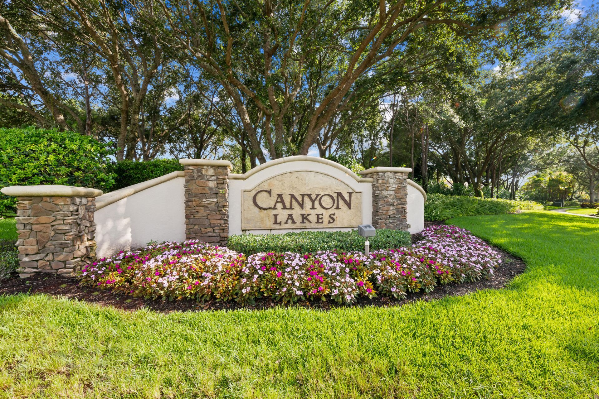 10560 Walnut Valley Drive, Boynton Beach, FL 33473 Photo