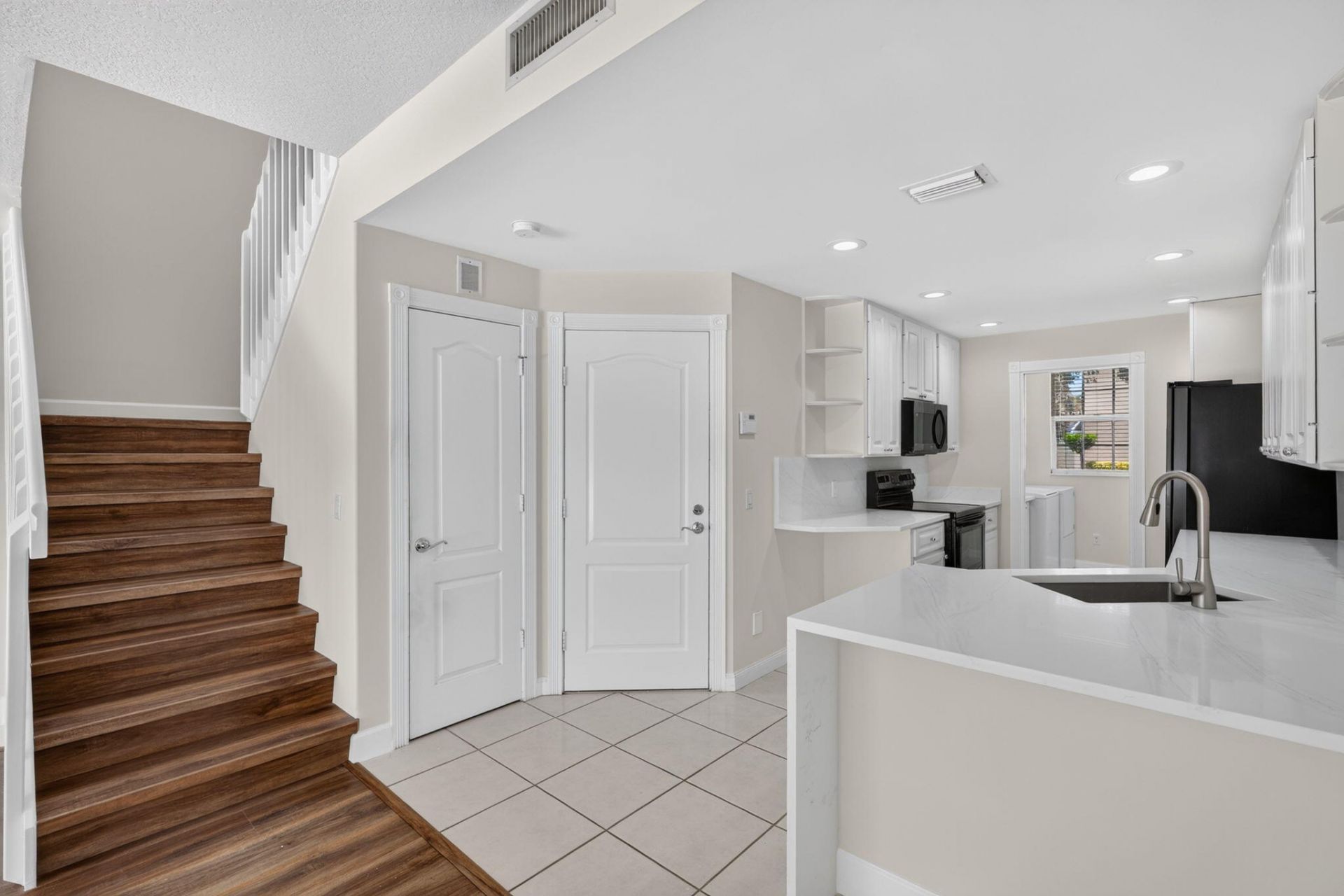 112 Santa Barbara Way, Palm Beach Gardens, FL 33410 Photo
