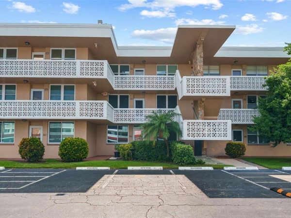 5095 BAY STREET NE, Unit 114, ST PETERSBURG, FL 33703
