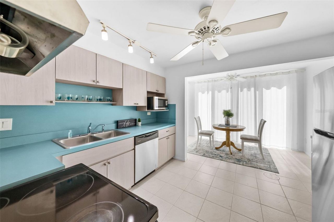 5095 Bay Street Ne, Unit 114, Saint Petersburg, FL 33703 Photo