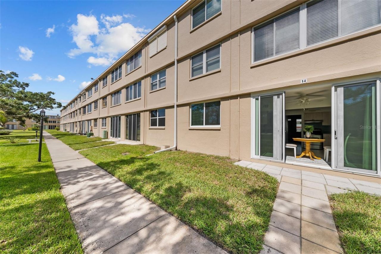 5095 Bay Street Ne, Unit 114, Saint Petersburg, FL 33703 Photo
