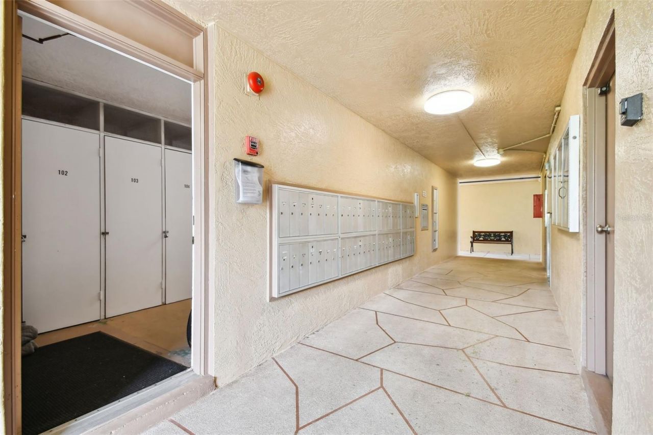 5095 Bay Street Ne, Unit 114, Saint Petersburg, FL 33703 Photo