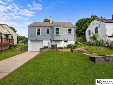2948 N 56 Street, Omaha, NE 68104