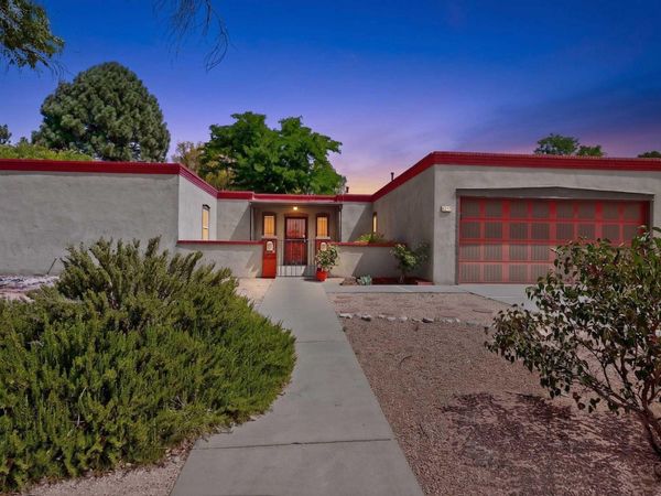 8217 NORTHRIDGE Avenue NE, Albuquerque, NM 87109