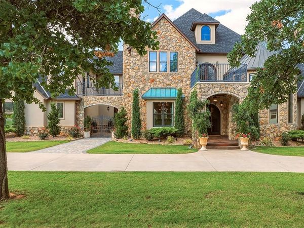 2808 Perth Drive, Edmond, OK 73013