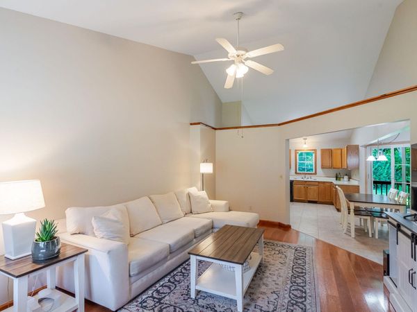 2136 Texas Street , Chesterton, IN 46304