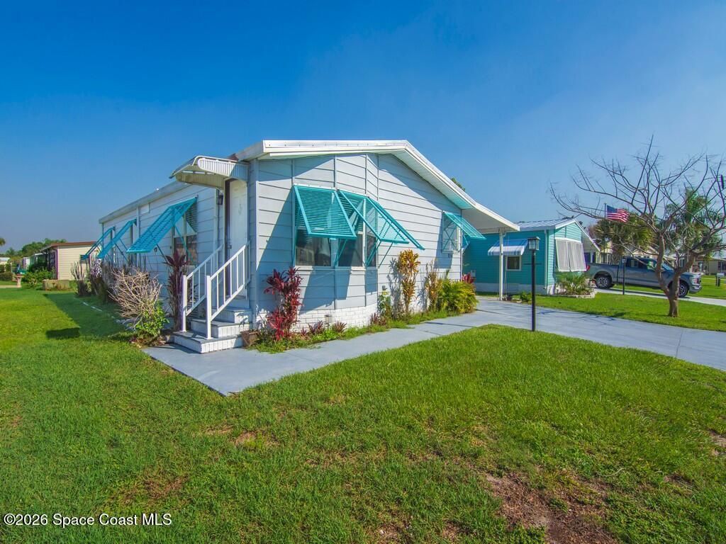 836 Hyacinth Circle, Barefoot Bay, FL 32976 Photo