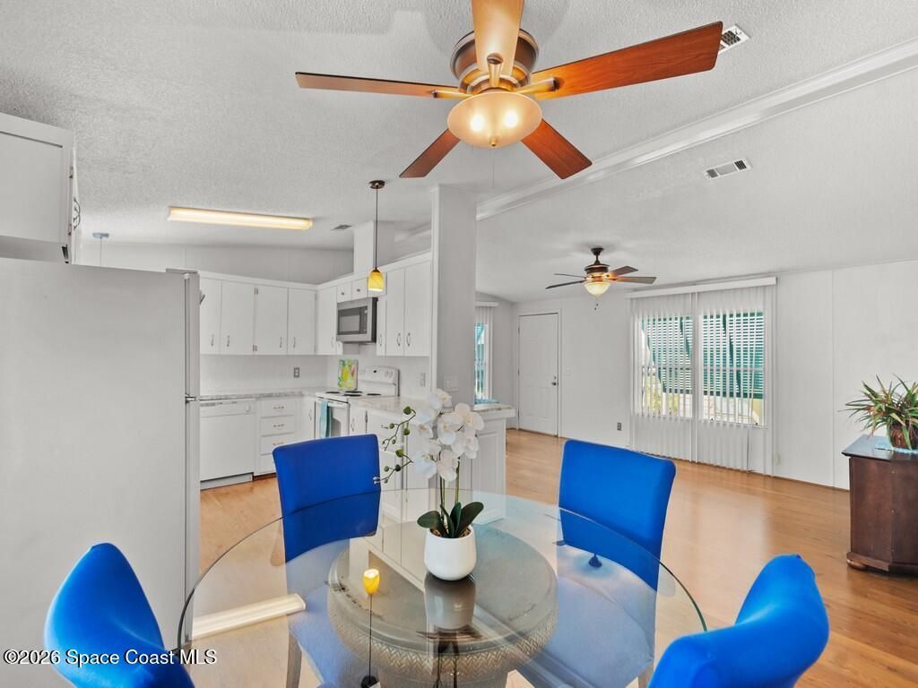 836 Hyacinth Circle, Barefoot Bay, FL 32976 Photo