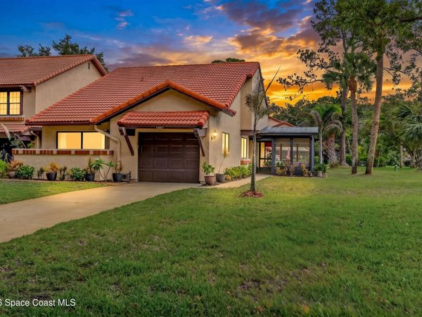 1557 Waldorf Circle NE , Palm Bay, FL 32905