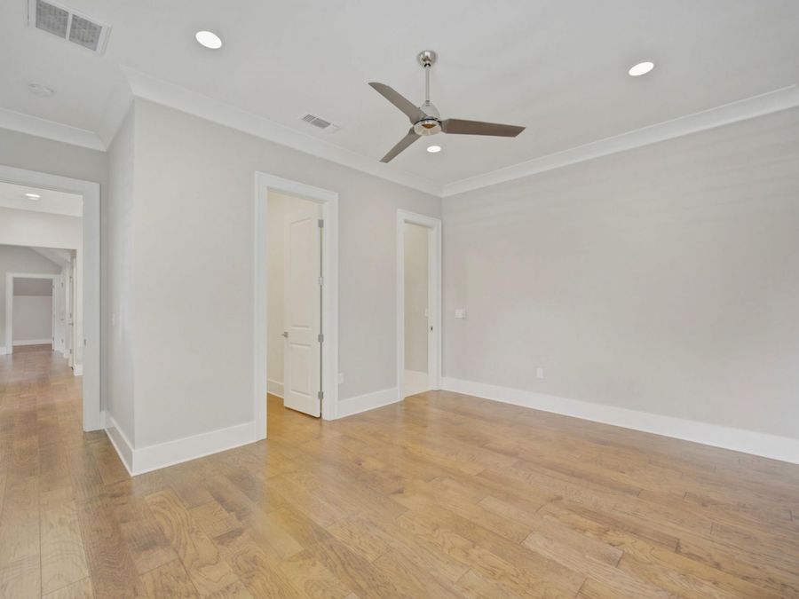 Property Image 81
