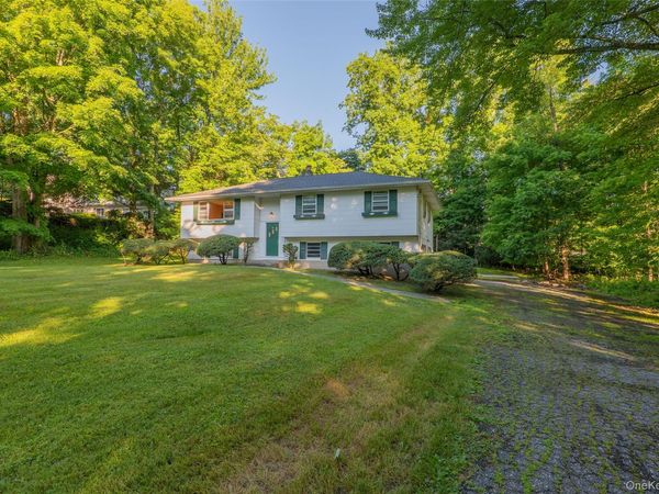 18 Sheryl Lane , Mahopac, NY 10541