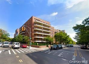 137-10 Franklin Avenue , Unit 102, Flushing, NY 11355 Main Photo