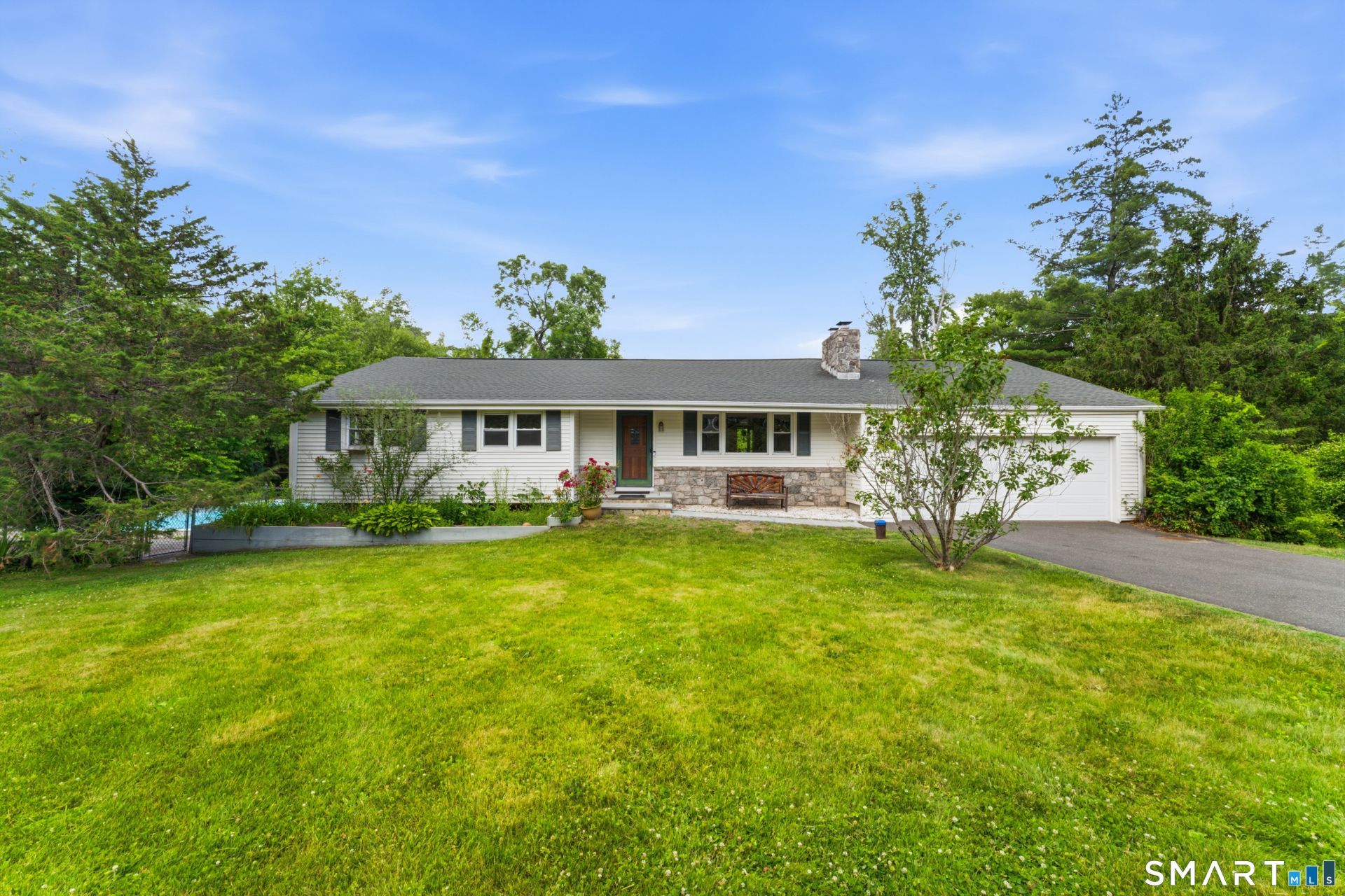 47 Tower, Brookfield, CT 06804 Main Photo