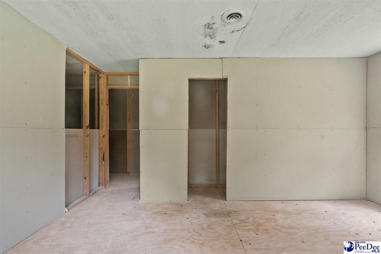 173 Kiwi Rd Photo 8