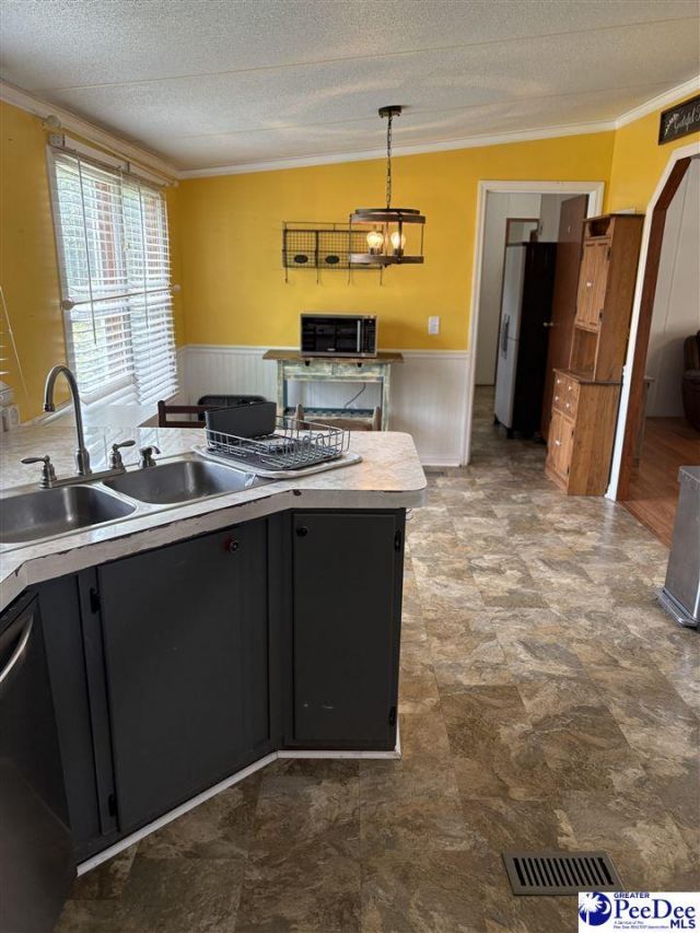 455 Bbb Circle Photo 12