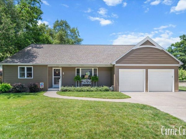 4045 Bell Avenue NE, Grand Rapids, MI 49525