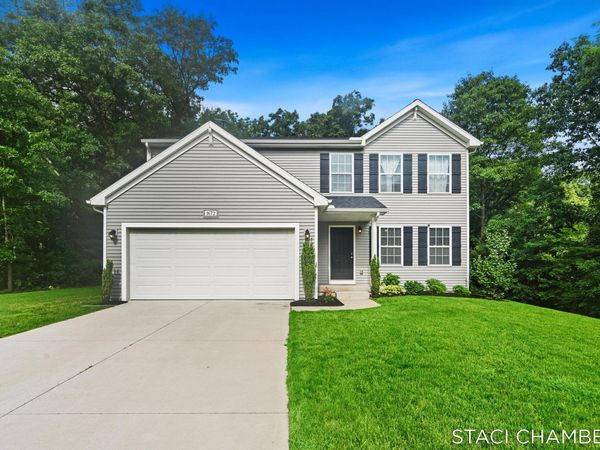 1672 E Ryan Woods Circle, Allegan, MI 49010