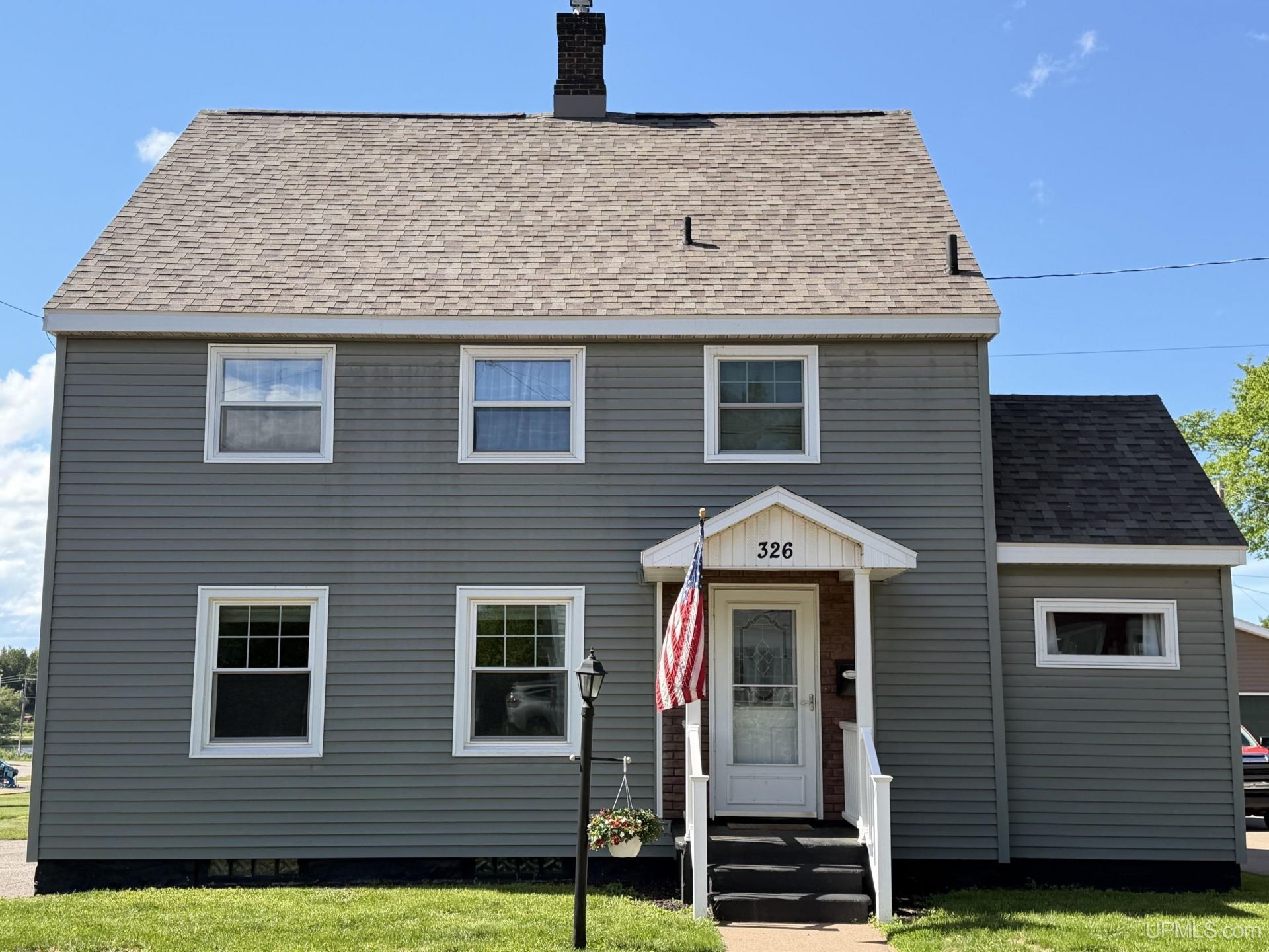 326 W Ridge Street, Ishpeming, MI 49849 Main Photo