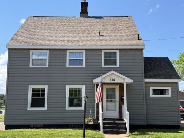 326 W Ridge Street, Ishpeming, MI 49849