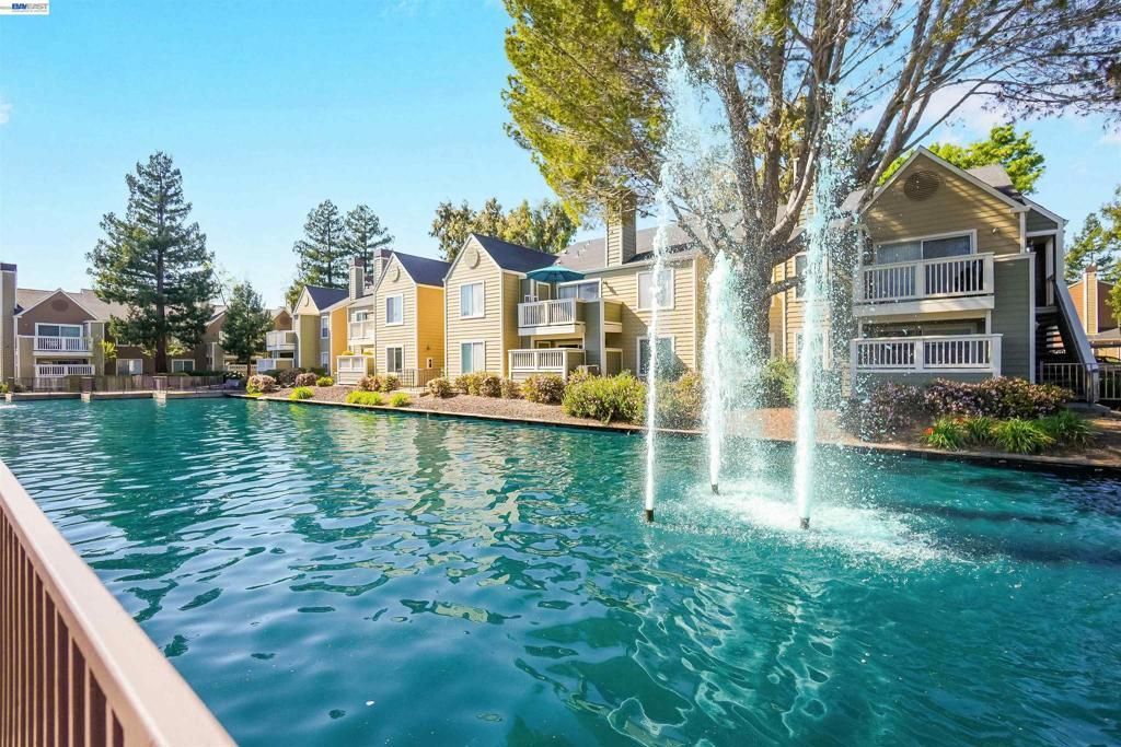 200 Reflections Dr, Unit 23, San Ramon, CA 94583 Main Photo